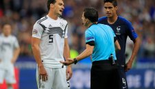 Хумелс: 0 точки не носят радост