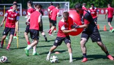 ЦСКА отстъпи в хранителната верига