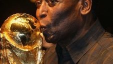 Пеле: Уейн Рууни може да поведе Англия към световна слава