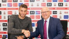 ОФИЦИАЛНО: "Светците" взеха защитник от Лацио 