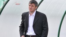 Заплашват треньора на ЦСКА с побой