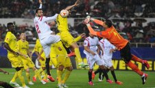Севиля довърши Виляреал с 2:1