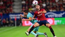 Левандовски пак измъкна слаба Барса