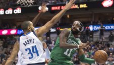 Кайри измъкна Бостън в Далас