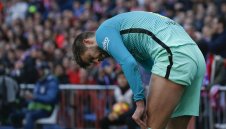 Бивш президент на Барса скастри Пике заради Реал