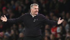 Лисиците се насочиха към нова цел за мениджър