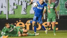 Нефтохимик удари Верея и продължава с отличното представяне + ВИДЕО