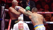 Велик Усик стана абсолютен световен шампион! + ВИДЕО