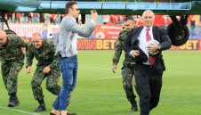 ЦСКА ще мачка Гьорче Петров с Бербатов