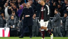 Лъже ли? Мениджърът на Тотнъм не гледа класирането