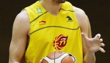 Пау Гасол очаква мръсни номера