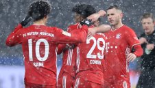 Байерн изживя кошмар след победата в Берлин