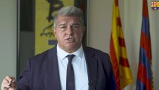 Лапорта вече лази по нервите на феновете