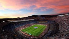 Финансова инжекция от 200 млн. евро спасява Барса