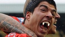 Последовател на Суарес отнесе 10 мача за канибализъм