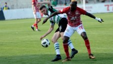 Паника на "Армията": Турци отмъкват звездата на ЦСКА, вадят 2.4 млн. за Али Соу