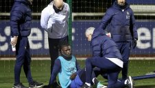 Контузия на френски халф стресна Реал Мадрид