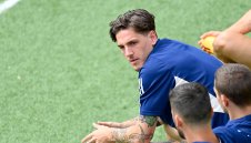 Астън Вила съобщи намеренията си срещу комарджията Дзаниоло