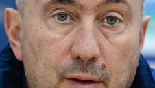 Мъри Стоилов вкарва в касата на Гьозтепе 20 млн. евро