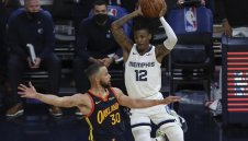 Мемфис остави Стеф Къри без плейофи