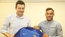 Левски с нов трансферен удар: "Сините" подписаха с халф от Швейцария