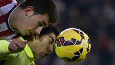 Байерн сменя Данте с французин