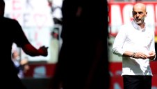 Пиоли: Имам странни играчи, дано спя малко след мача