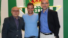 Официално: Ван дер Ваарт подписа с Бетис