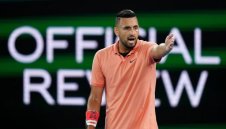 Страх от коронавирус: Ник Кирьос отсвири "Ю Ес Оупън"