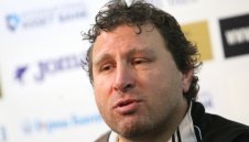 Вили Вуцов избухна: Ончо, Бончо, Тарадончо. От 20 години са там тези льохмани