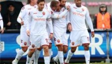 Рома смачка Лече 3:0