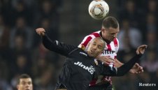 Филип Коку не успя да вдъхнови ПСВ за обрат