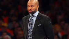 И Ню Йорк Никс се раздели с треньора