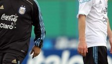 Меси отново тренира