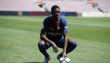 Барса представи новата си перла Дембеле пред 17 хиляди + ВИДЕО