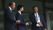 Фиго скочи на Сантош заради Роналдо