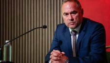 ЦСКА крета на дъното, но шеф бленува за светло бъдеще 