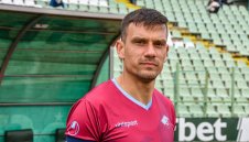 „Захапване“! Капитанът на Септември жегна Юрген Матей