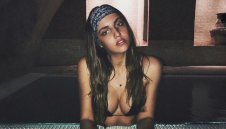 Щерката на Жинола взриви интернет със секси снимки + ГАЛЕРИЯ