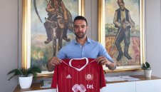 ОФИЦИАЛНО: Барт подписа с ЦСКА-София