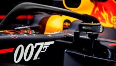 Ред Бул ще почете Джеймс Бонд на „Силвърстоун”