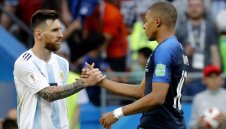 ПСЖ жертва Мбапе заради Меси?