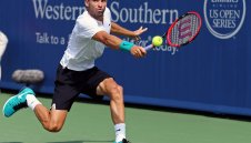 Страхотен Гришо отнесе Вавринка и заби звучен шамар на критиците си