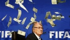 Представят книгата на Сеп Блатер на 21-и април