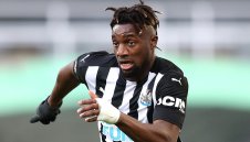 Свраките търсят купувач за любимец на феновете