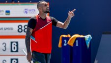 Не е сам: Кириос полудя и загуби с наказателни точки + ВИДЕО