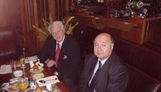 За глътка въздух: БФС да отвори трансферния прозорец