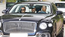 Роналдо вече е на базата на Юнайтед, Сър Алекс ще го агитира да остане