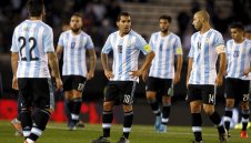 Аржентина стана за смях срещу Еквадор без Меси + ВИДЕО