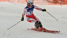 Мария Киркова на 37-о място в първия манш на гигантския слалом